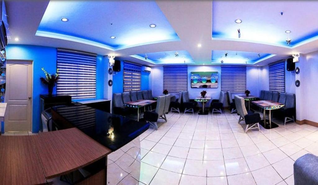 Aerostop Hotel & Restaurant Plaridel  Extérieur photo